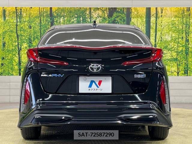 Toyota PRIUS PHV 2017-07 366800-15