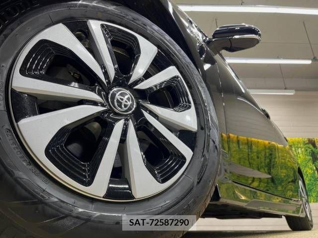 Toyota PRIUS PHV 2017-07 366800-13