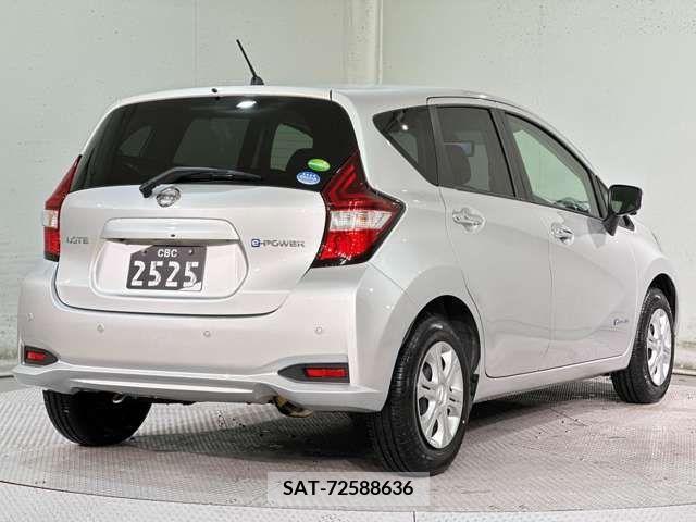 Nissan NOTE 2019-06 279831-8