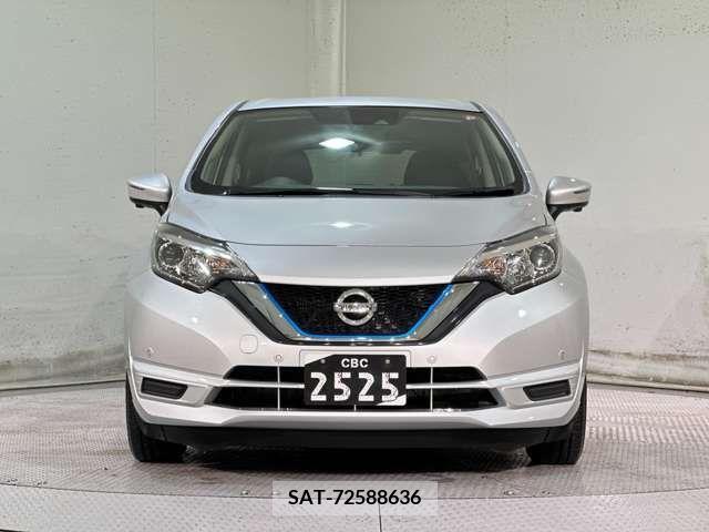 Nissan NOTE 2019-06 279831-6
