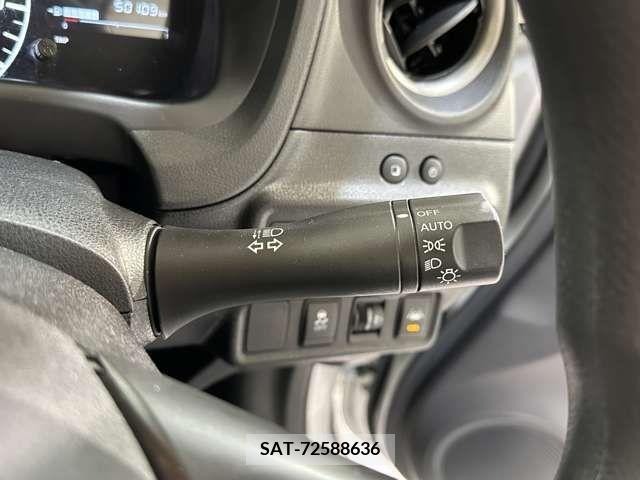 Nissan NOTE 2019-06 279831-15