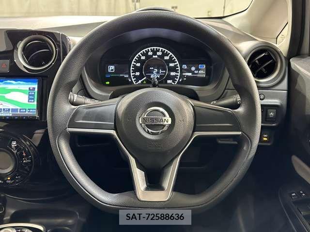 Nissan NOTE 2019-06 279831-13