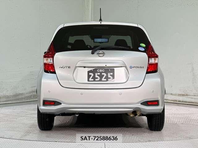 Nissan NOTE 2019-06 279831-9