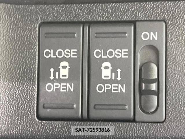 Honda STEP WGN 2017-11 368843-5