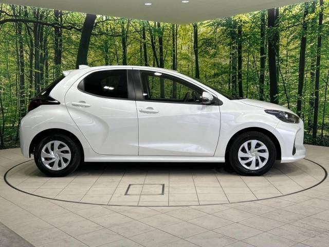 Toyota YARIS 2022-10 19109-19