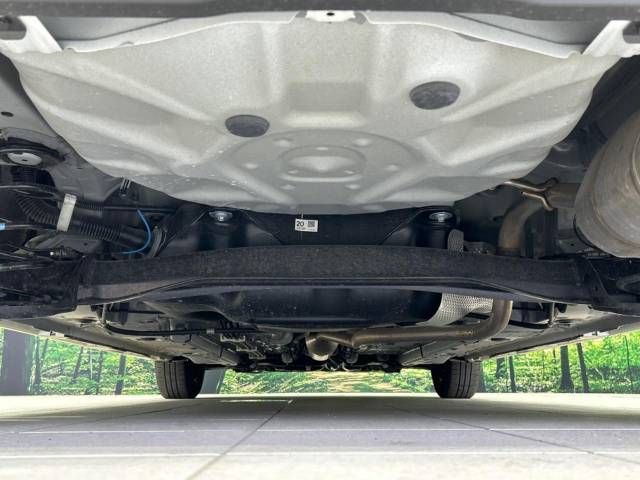 Toyota YARIS 2022-10 19109-18