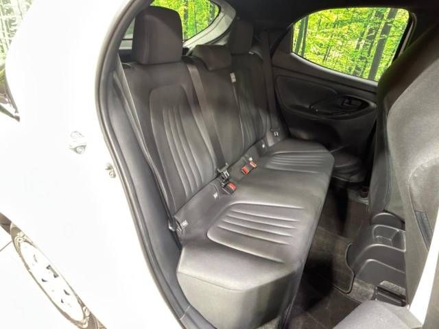 Toyota YARIS 2022-10 19109-8