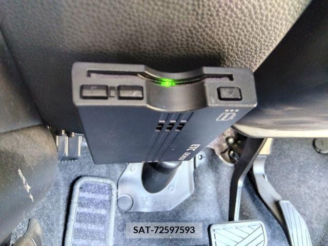 Suzuki IGNIS 2018-12 272745-11
