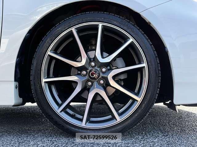 Toyota PRIUS 2012-07 282173-3