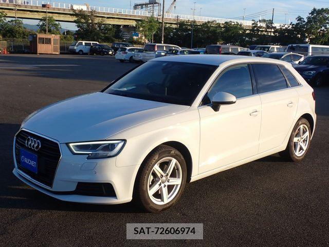 Audi A3 2019-09 389407-6