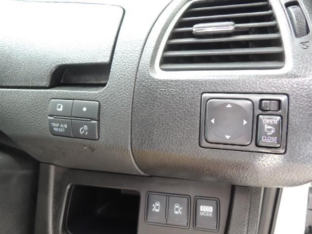 Nissan SERENA 2011-10 3773-24