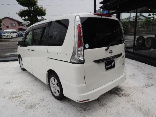 Nissan SERENA 2011-10 3773-5