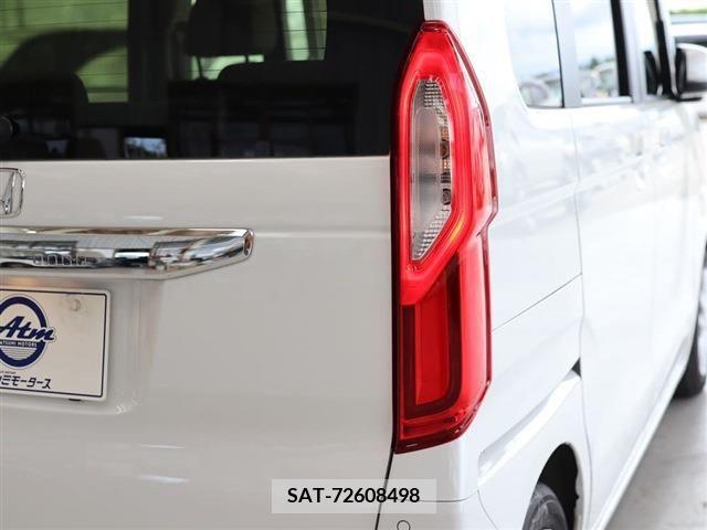 Honda N BOX 2023-04 346746-28