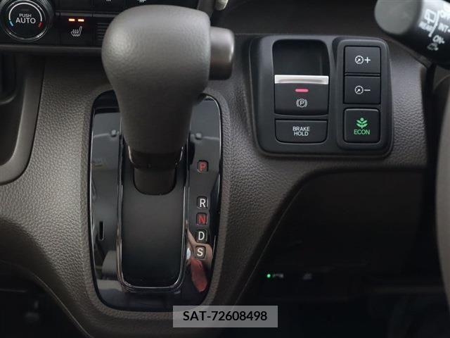 Honda N BOX 2023-04 346746-8