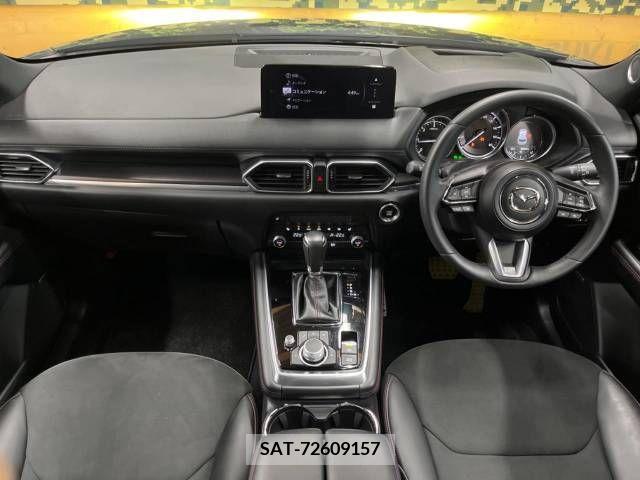 Mazda CX-8 2023-08 333030-1