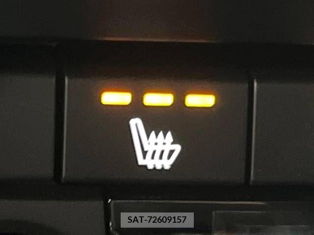 Mazda CX-8 2023-08 333030-6