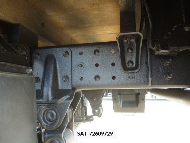 Mitsubishi CANTER 2016-12 228772-2