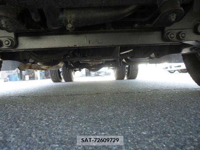 Mitsubishi CANTER 2016-12 228772-16