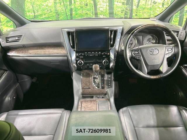 Toyota ALPHARD 2018-06 303617-1
