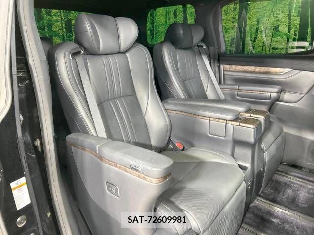 Toyota ALPHARD 2018-06 303617-11