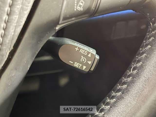 Toyota HARRIER 2014-04 206311-17