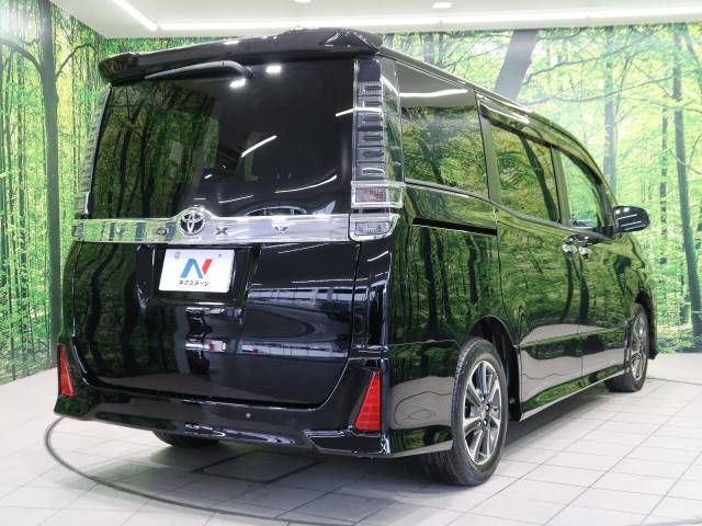 Toyota VOXY 2020-03 21531-17