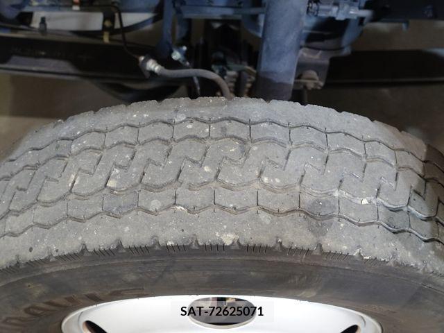 Mitsubishi CANTER 2018-06 205487-17