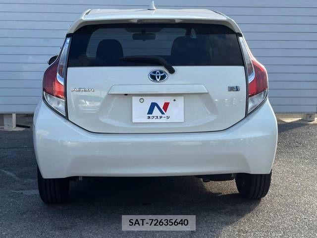 Toyota AQUA 2015-07 356282-15