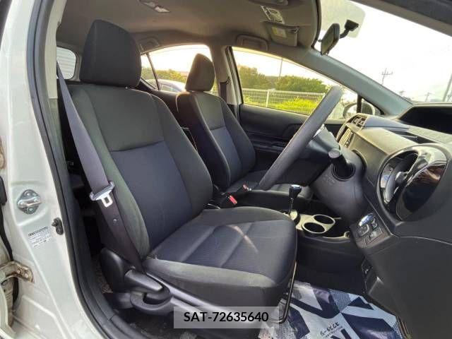 Toyota AQUA 2015-07 356282-8