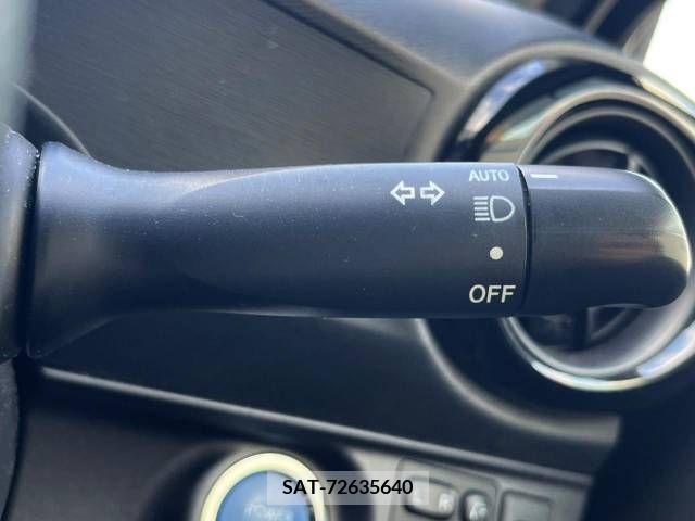 Toyota AQUA 2015-07 356282-6