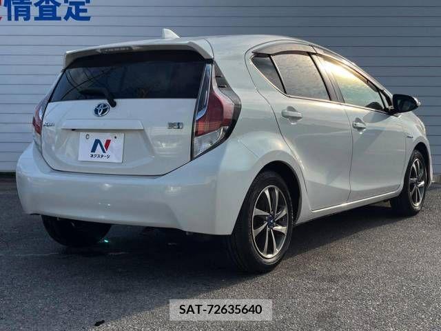 Toyota AQUA 2015-07 356282-17
