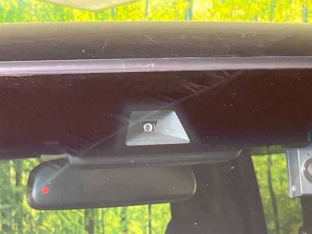 Honda N BOX CUSTOM 2018-06 25211-2