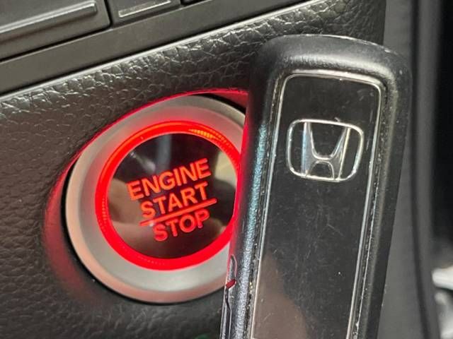Honda N BOX CUSTOM 2018-06 25211-7