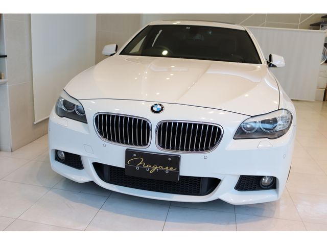 Bmw 5 SERIES 2011-02 6898-4