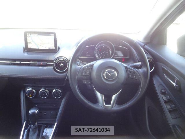 Mazda DEMIO 2015-05 267717-11