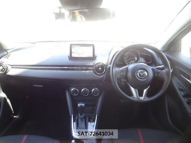 Mazda DEMIO 2015-05 267717-2