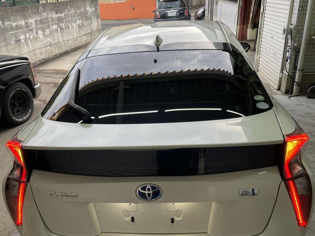 Toyota PRIUS 2016-09 26939-5