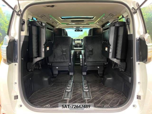 Toyota VELLFIRE 2016-11 299355-10