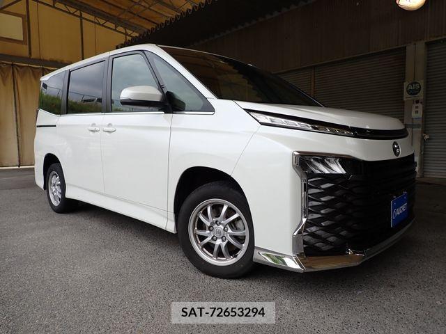 Toyota VOXY 2022-10 289260-0