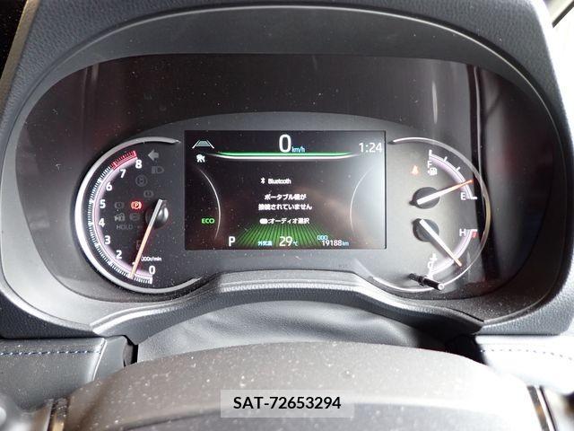 Toyota VOXY 2022-10 289260-9