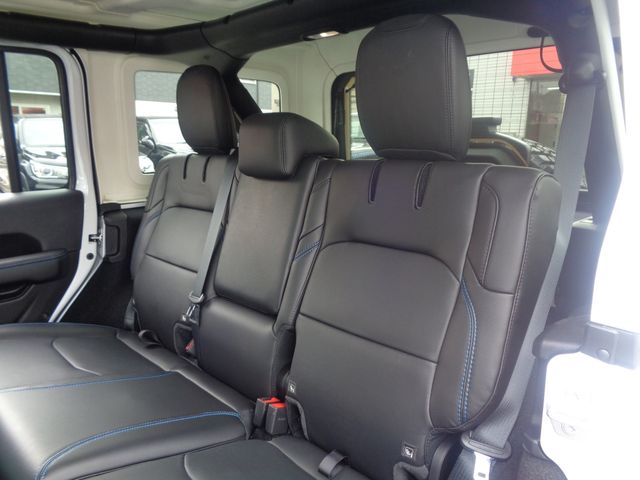 Jeep WRANGLER 2022-12 17792-18