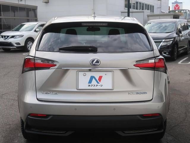 Lexus NX 2015-05 9550-17