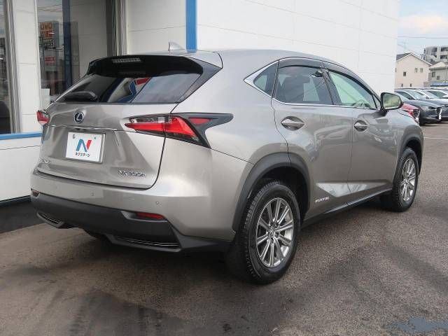 Lexus NX 2015-05 9550-19
