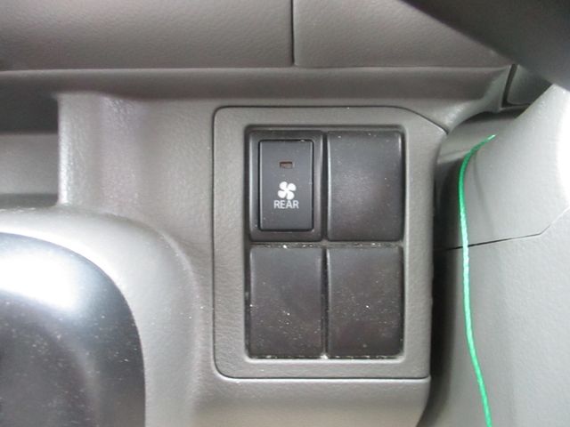 Nissan CLIPPER 2016-08 182622-9