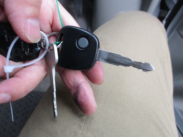 Nissan CLIPPER 2016-08 182622-11