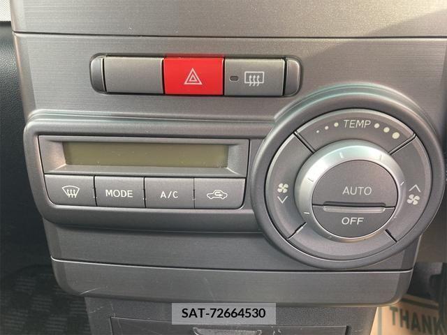 Daihatsu MOVE CONTE 2013-06 207821-11