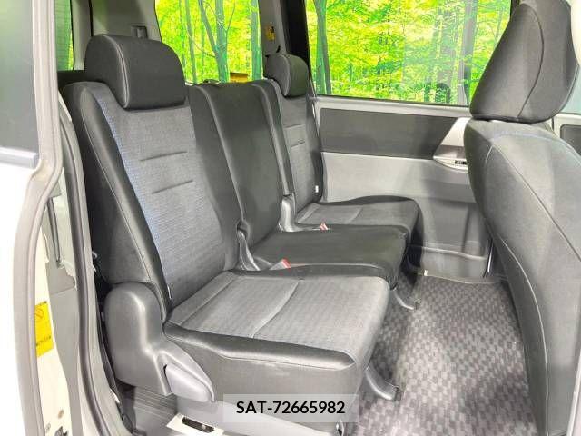 Toyota VOXY 2009-05 327523-9