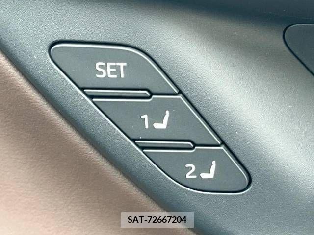 Toyota CROWN 2023-06 335580-6