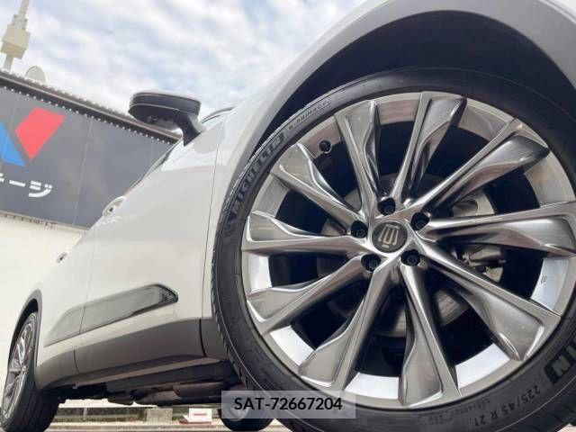 Toyota CROWN 2023-06 335580-13