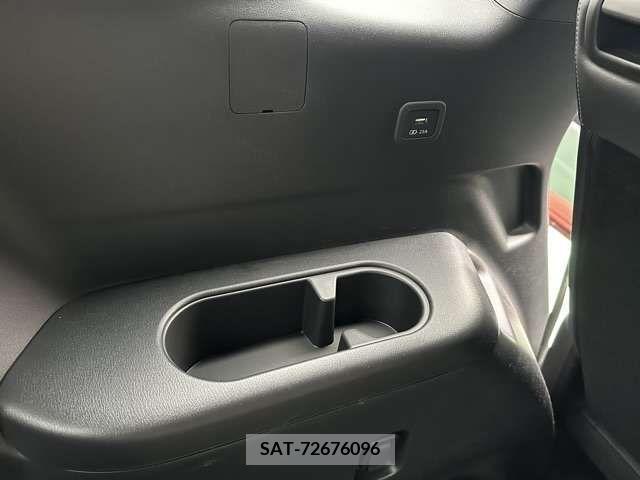 Mazda CX-8 2023-08 266248-12
